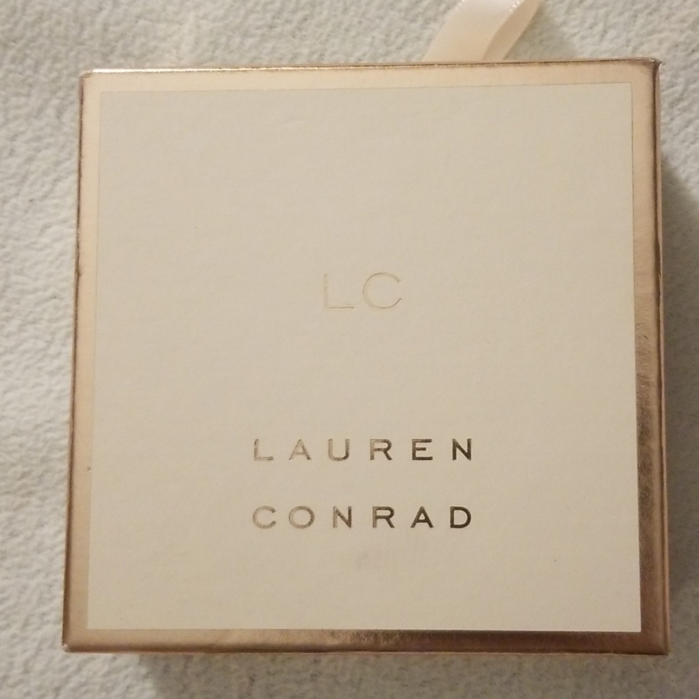 Lauren Conrad necklace and earrings